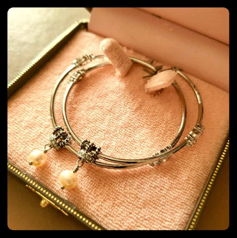 Juicy Couture Pearl drop earrings